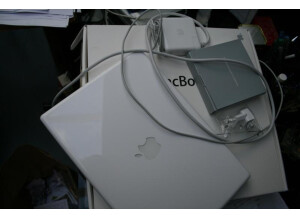 Apple Macbook 2Ghz (42425)