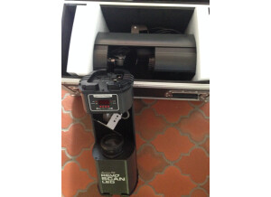 ADJ (American DJ) Revo scan led (27478)