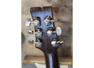 Guitare steampunk par bolino custom