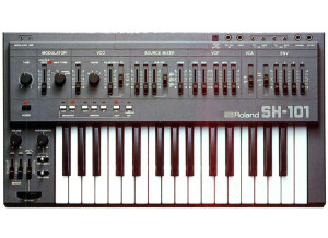 Roland SH-101 (76316)