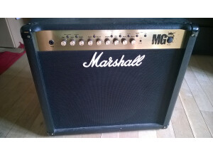 Marshall MG100FX (7365)
