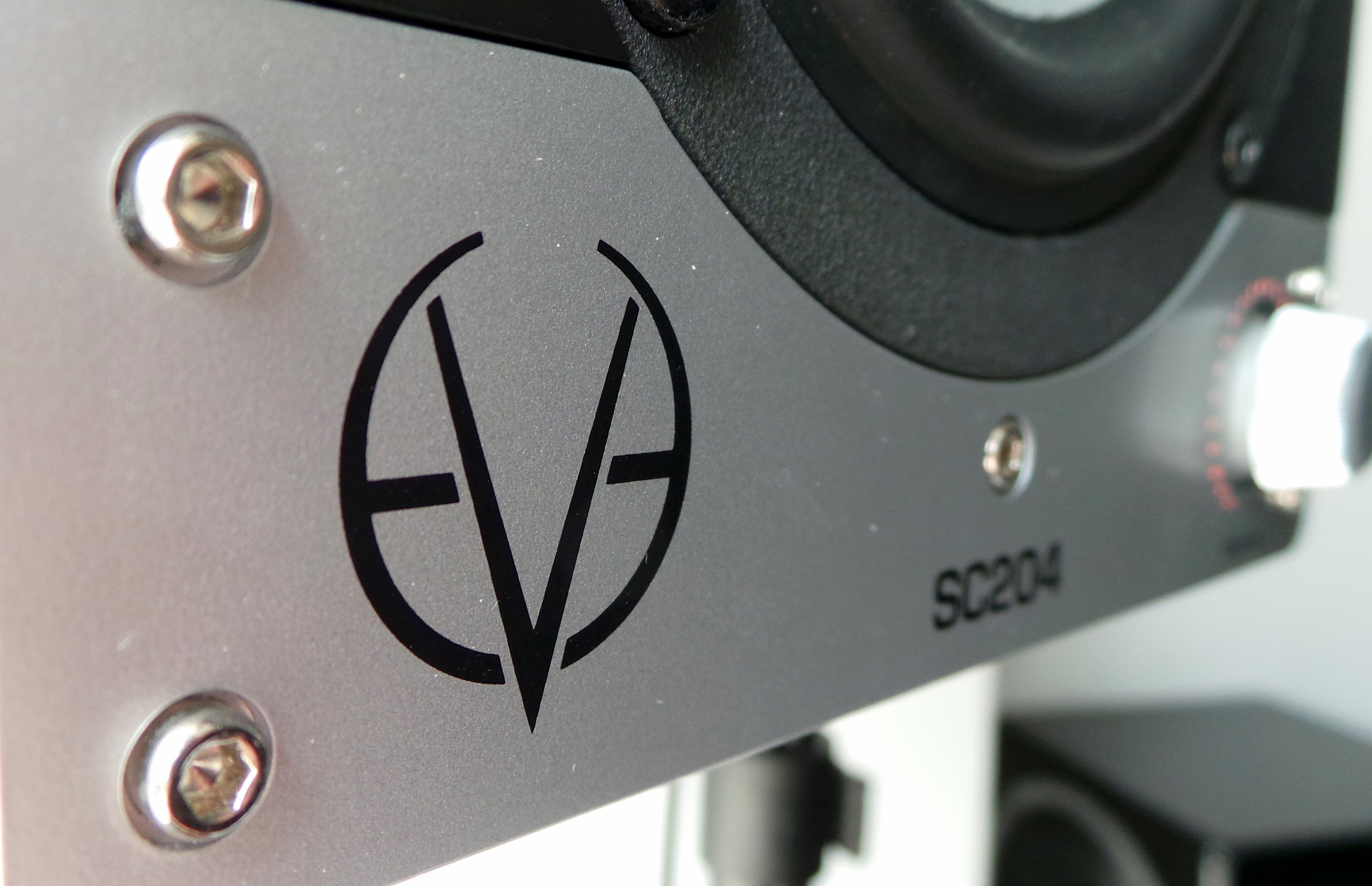 Eve Audio SC204
