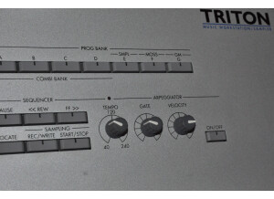 Korg Triton 61 (51345)