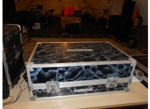 Mackie SR 24.4 VLZ (71111)