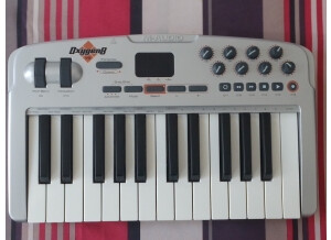 M-Audio Oxygen 8 (1236)