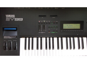 Yamaha SY99 (54410)
