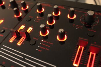 Roland JD-XA Roland JD-XA