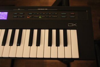 Yamaha Reface DX Yamaha Reface DX