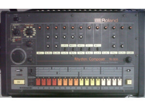 Roland TR-808 (93742)