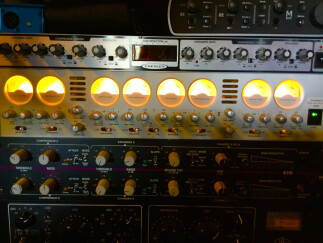 Phonic T8200 Tube Optimizer