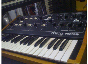 Moog Music Prodigy (91654)