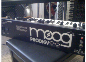 Moog Music Prodigy (45057)