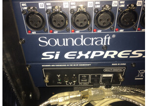 Soundcraft Si Expression 3 (65412)
