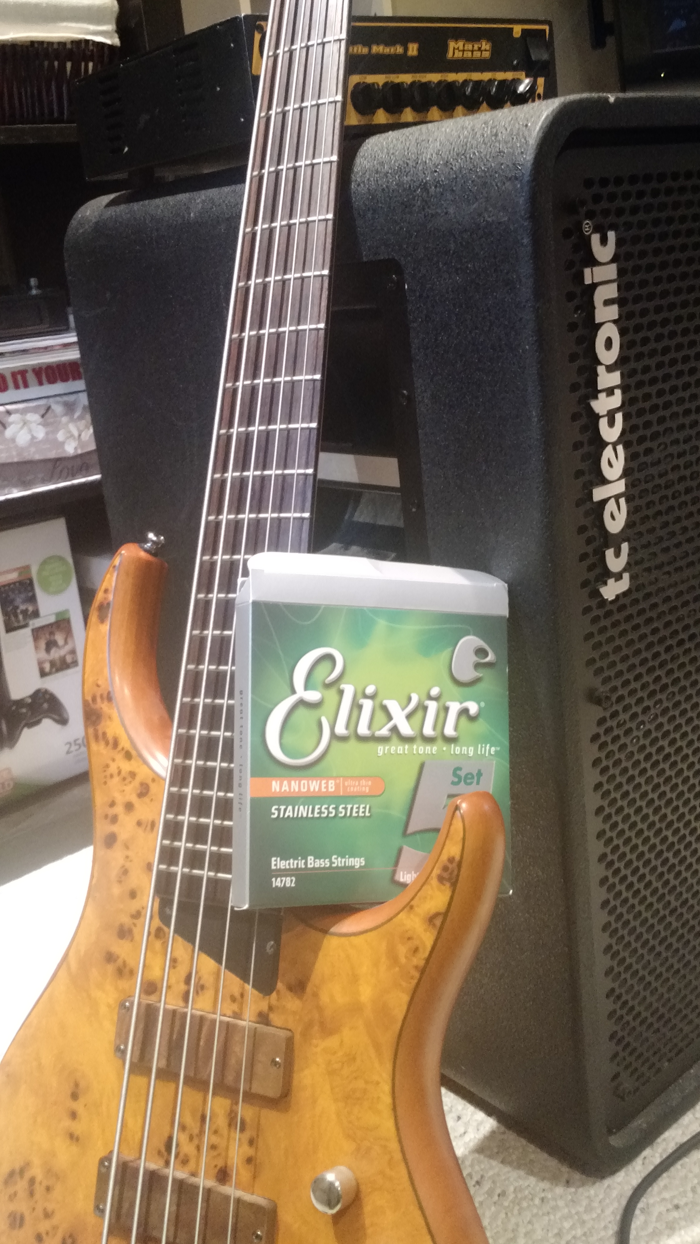 Elixir Strings Nanoweb Coating Stainless Steel Bass 4-String