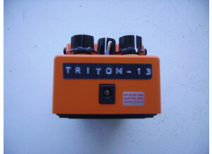 Boss DS-1 Distortion - Seeing Red - Modded by Triton-13