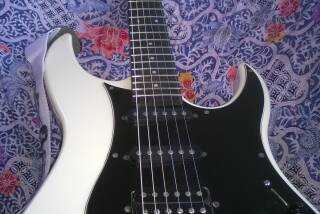 Yamaha RGX112P