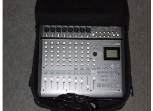 Korg D888 (61631)