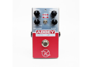 Abbey Reverb SpecialEdition Face White Keeley1 1000x1000