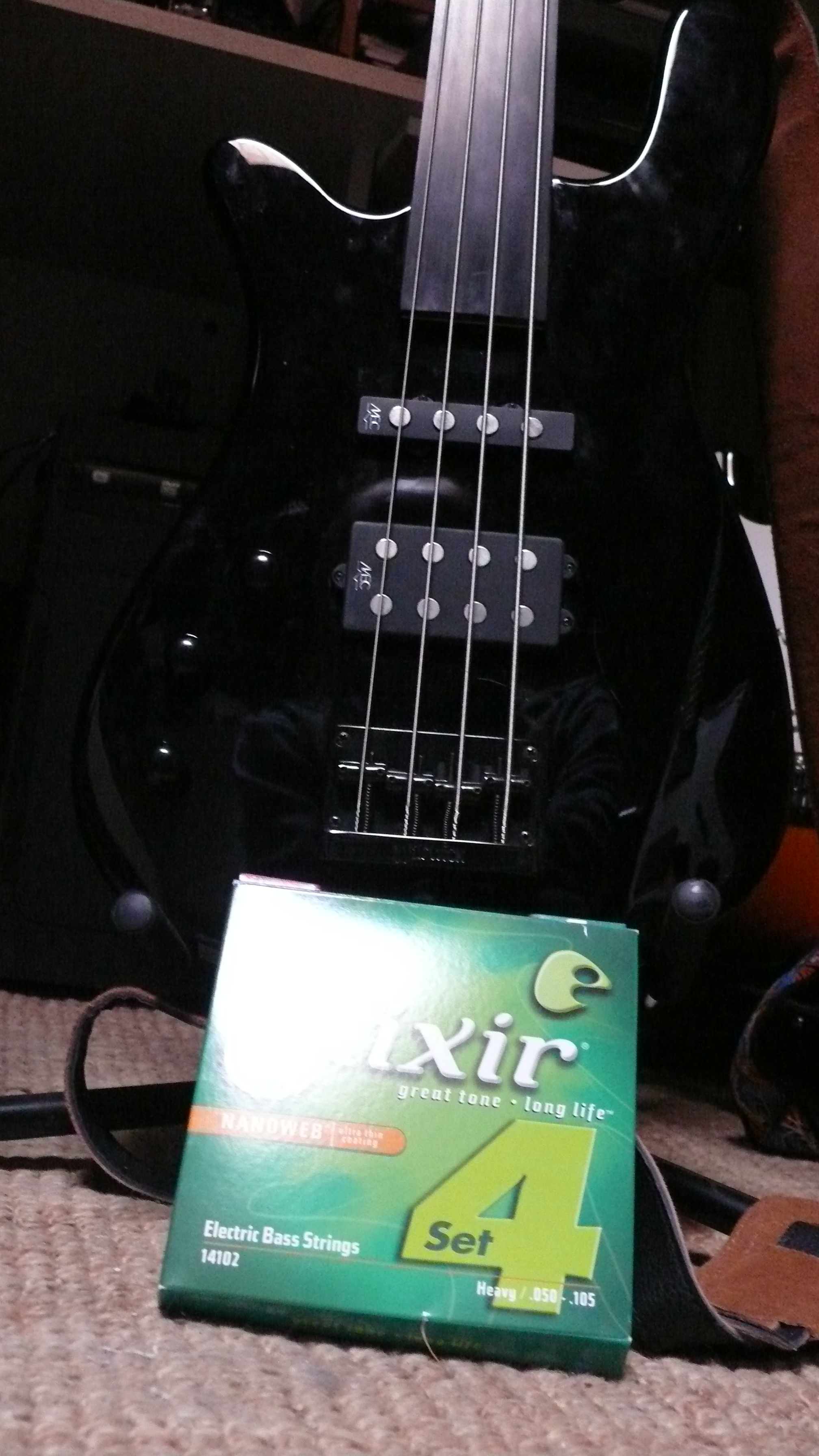 Elixir Strings Nanoweb Coating Nickel Plated Steel Bass 4-String