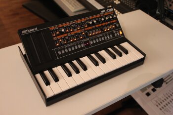 Roland JP-08 Roland JP-08