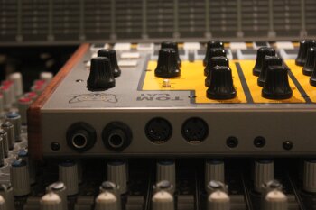 Akai Tom Cat Akai Tom Cat