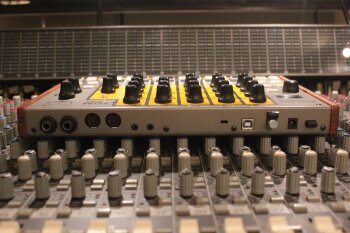 Akai Tom Cat Akai Tom Cat