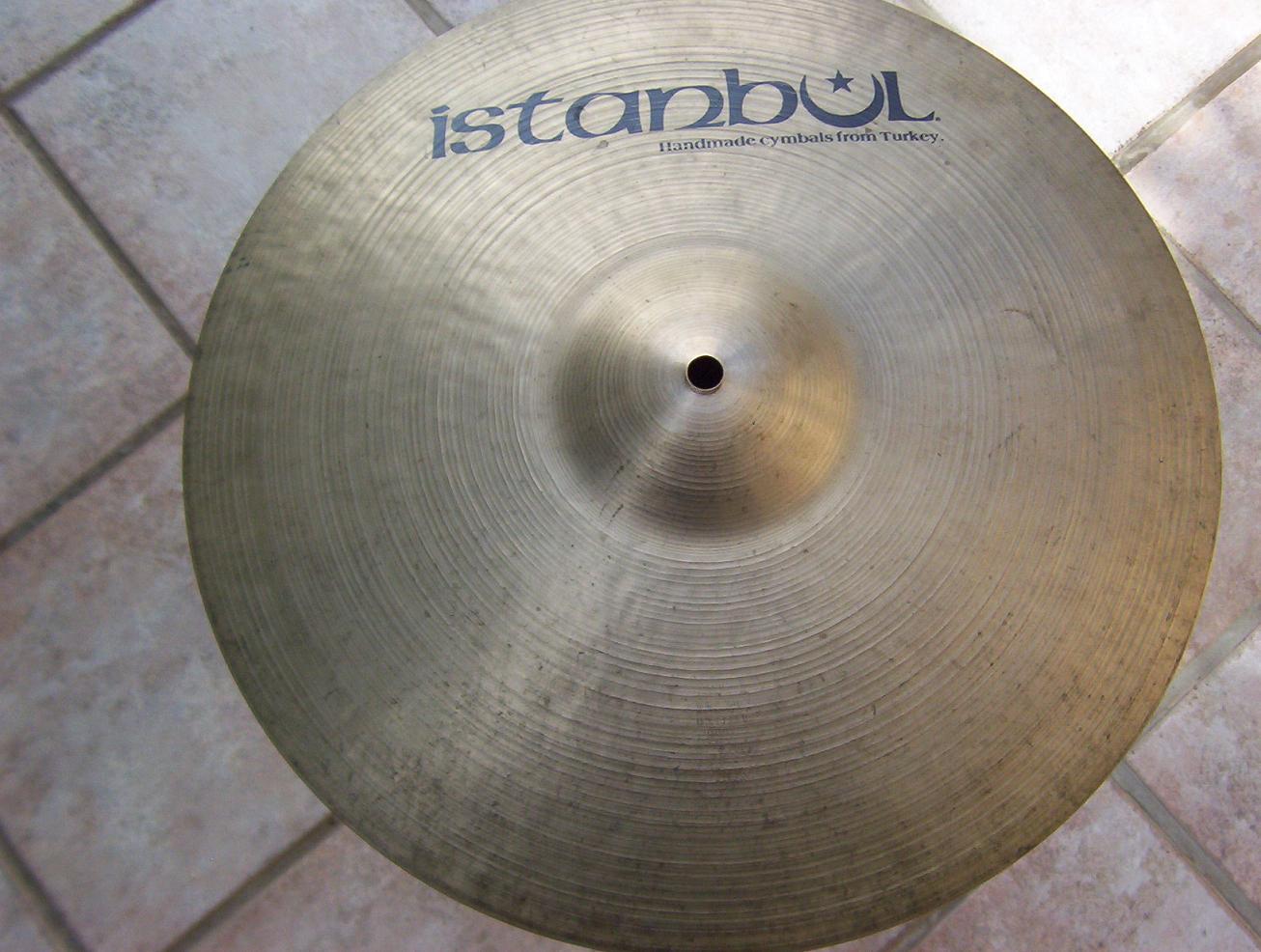 Traditional Medium Thin Crash 16