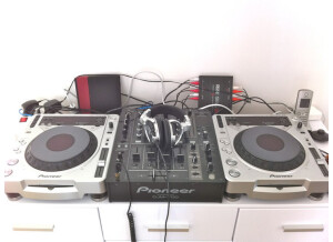 Pioneer CDJ-800MK2