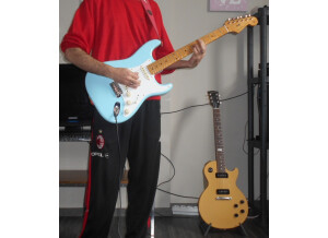 Fender classic 50 strat daphne blue