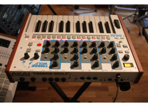 Timbre Wolf 2tof 011