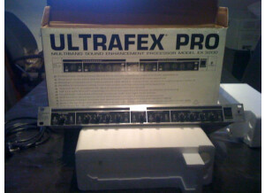Behringer UltraFex Pro EX3200 (89820)