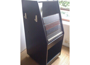 Mackie CR1604 (41300)