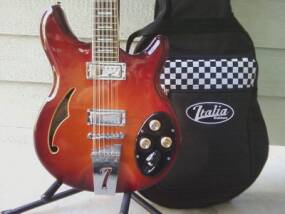 Italia Guitars Rimini 12