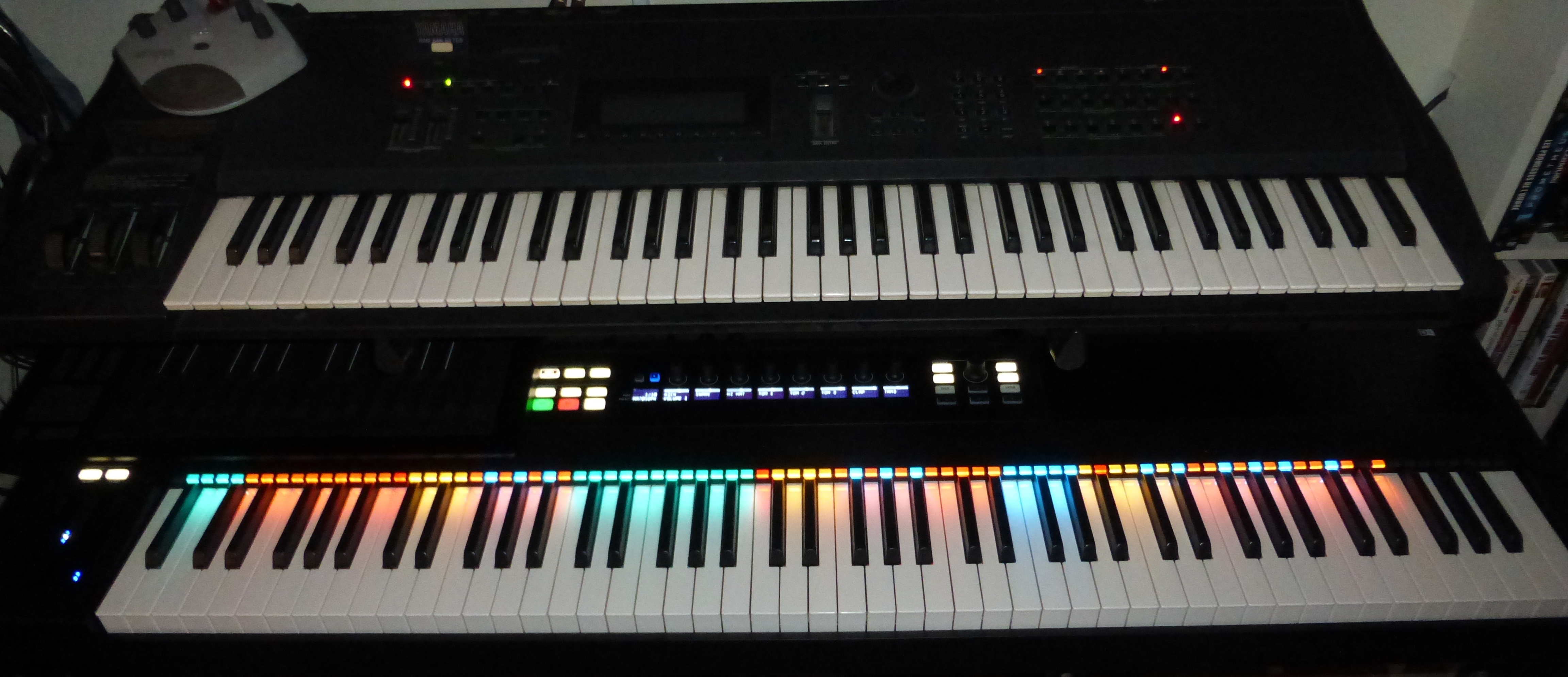 Native Instruments Komplete Kontrol S88 et Kontrol Software 1.5