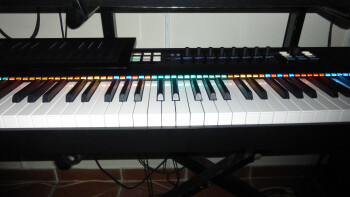 Native Instruments Komplete Kontrol S88 et Kontrol Software 1.5 Native Instruments Komplete Kontrol S88 et Kontrol Software 1.5