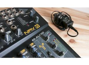 NRV10 4