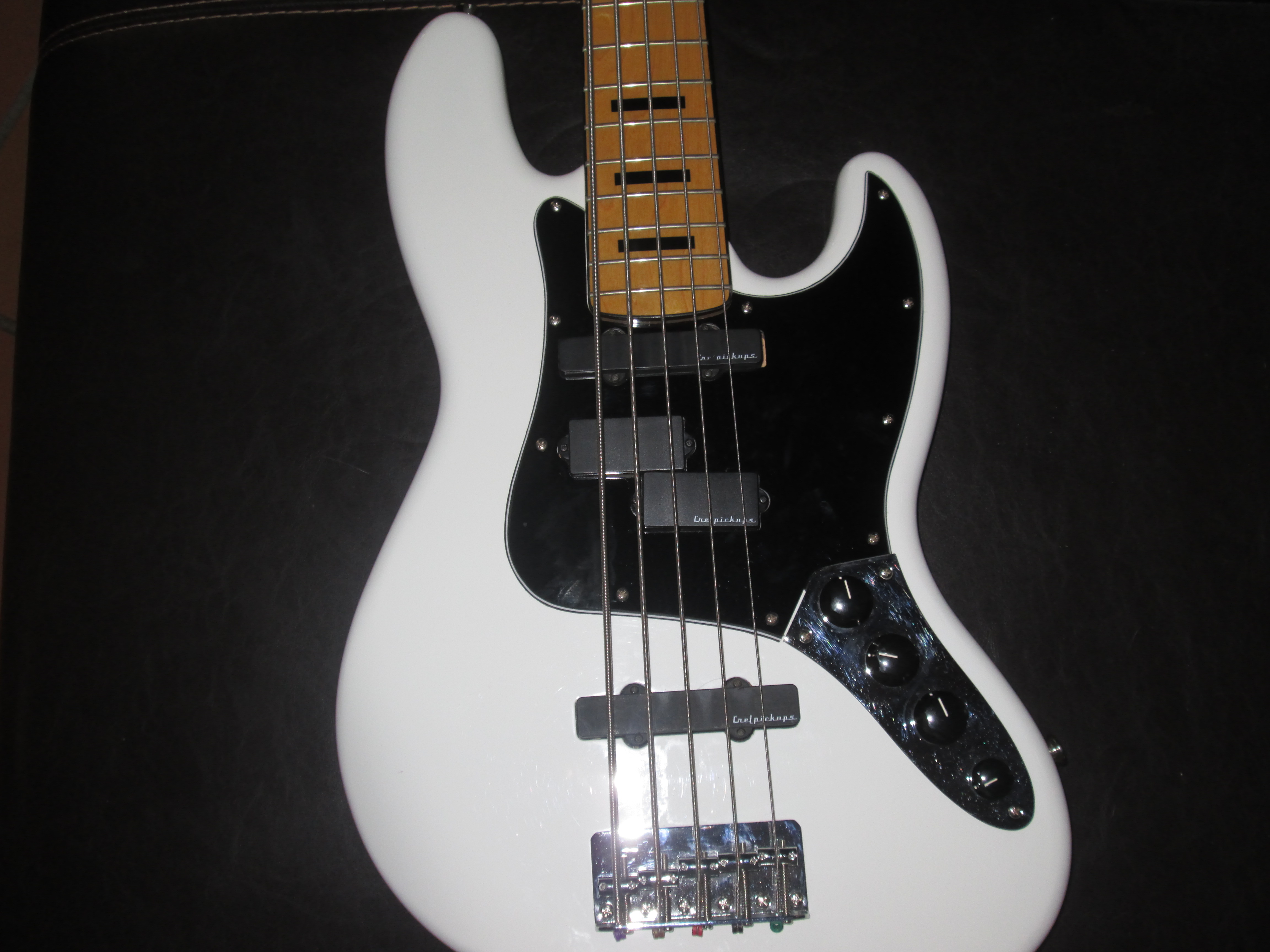 Squier Vintage Modified Jazz Bass