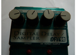 DOD DFX94 Digital Delay/Sampler