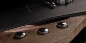 Sauvage Guitars One-Piece Master Sauvage Guitars One-Piece Master
