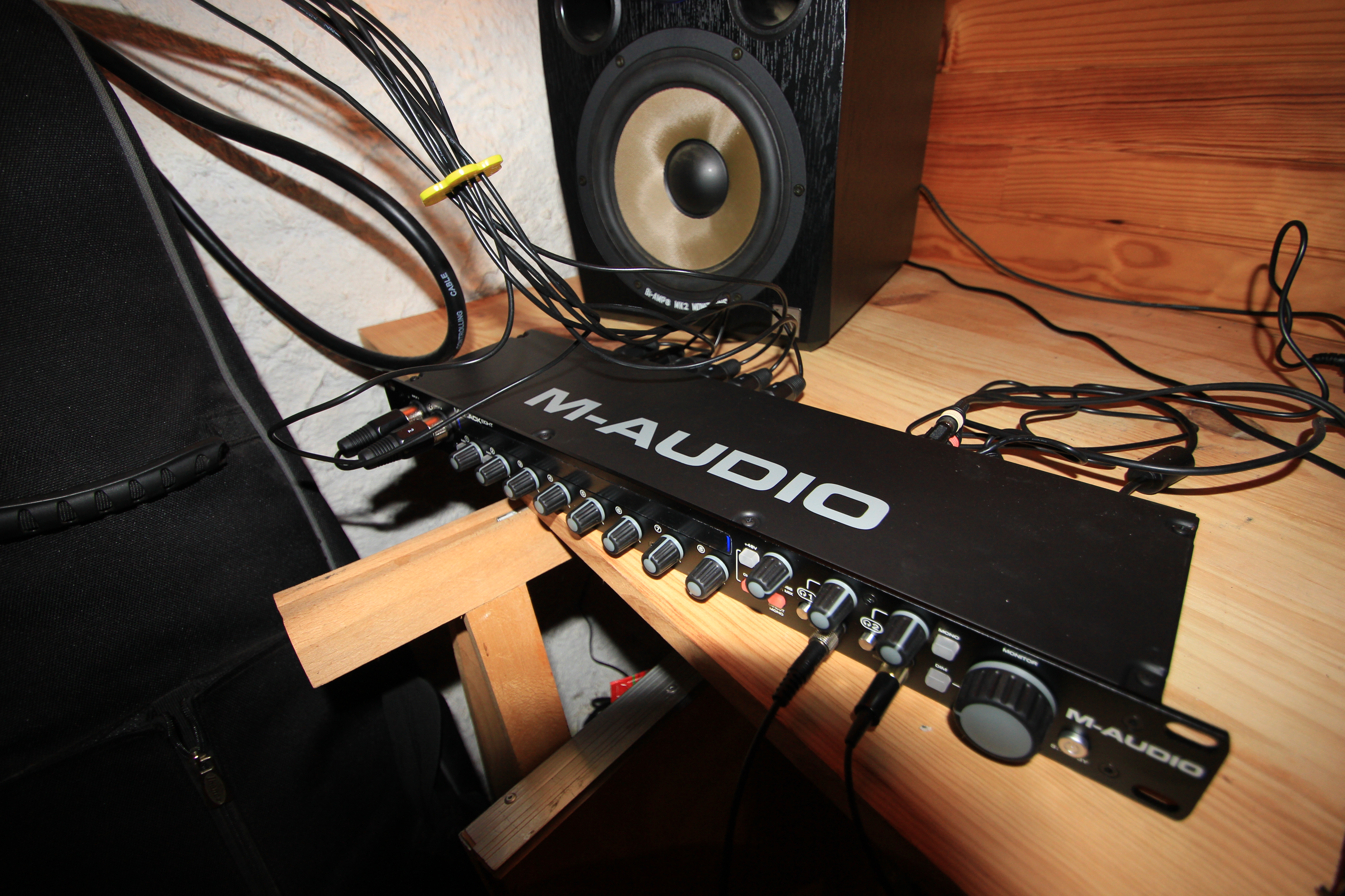 M-Audio M-Track Eight