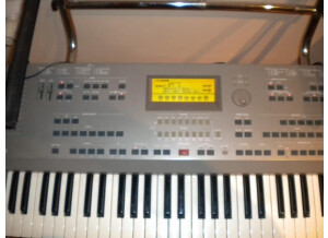 Korg iS-40