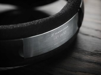 HD 800S black mood 05 RGB HD 800S black mood 05 RGB