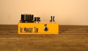 Hungry Robot Pedals The Midnight Special : 7ffc21 bcbbac080a60428a85f0efc51d003ad9 Hungry Robot Pedals The Midnight Special : 7ffc21 bcbbac080a60428a85f0efc51d003ad9