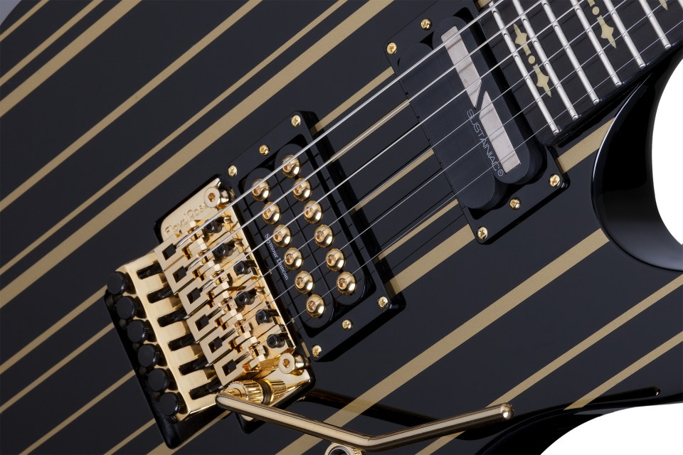 synyster gates s blk gold pickups highres