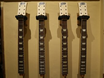 M2M necks 400x300 2e3ef386fac13ef874998d72408e2bb4 M2M necks 400x300 2e3ef386fac13ef874998d72408e2bb4