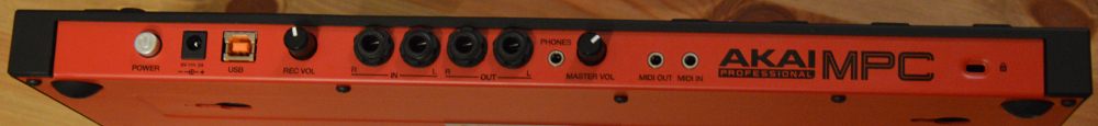 Akai MPC Touch : face arri&egrave;re