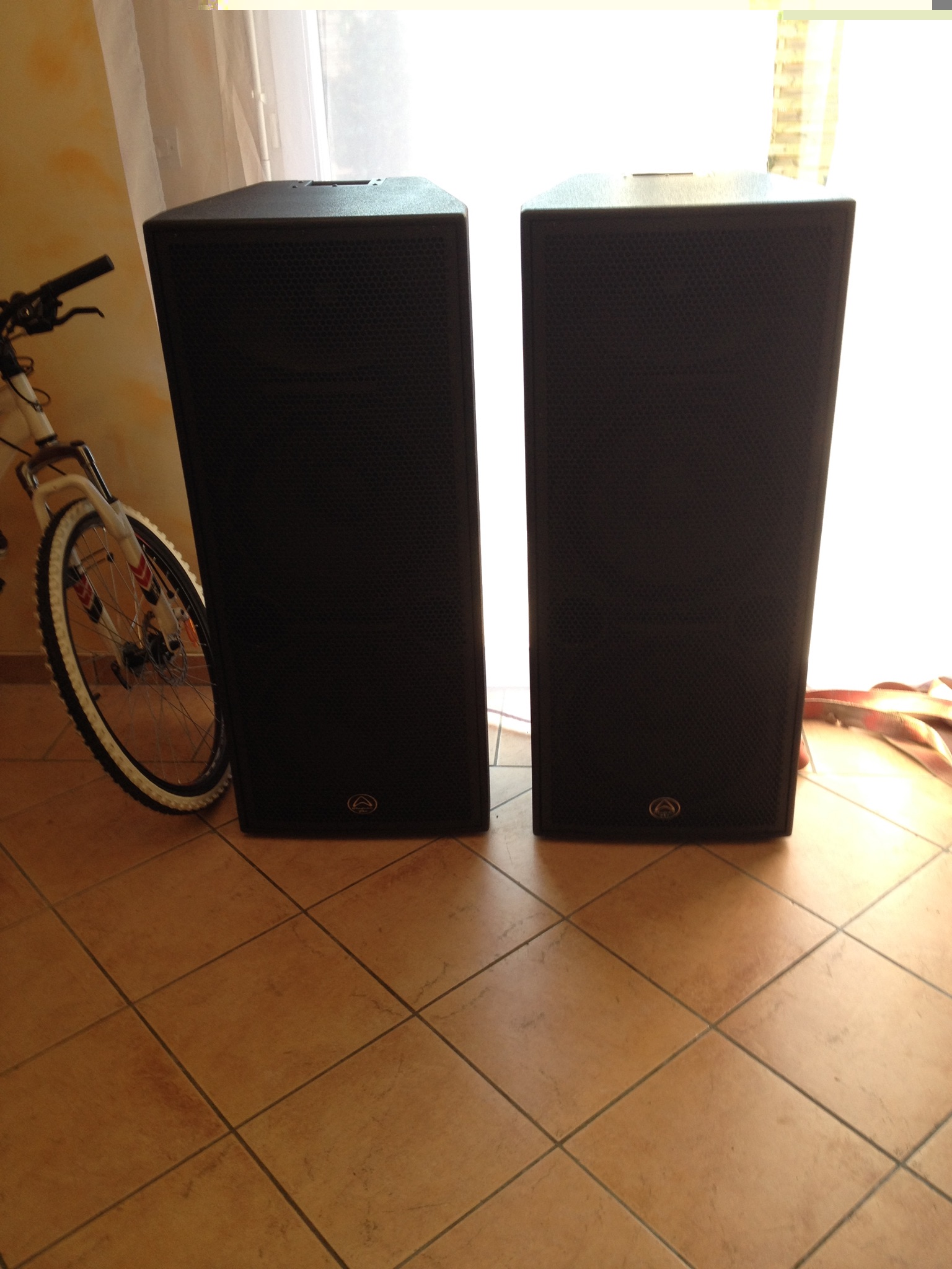 Wharfedale Delta 215