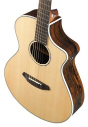16 BREEDLOVE PURSUIT CONCERT ZC 15637 5 16 BREEDLOVE PURSUIT CONCERT ZC 15637 5
