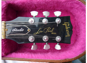 Gibson Les Paul Series - Les Paul Studio Gold Hardware