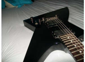 ESP LTD EX-400 BLK